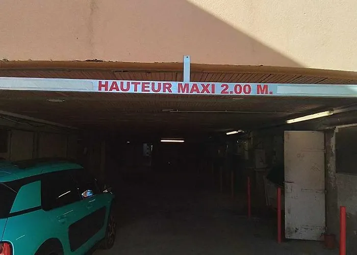 Lejlighed Grand T3 Piscine, Garage Centre Port